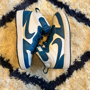 Nike Kids Blue and White Sneakers